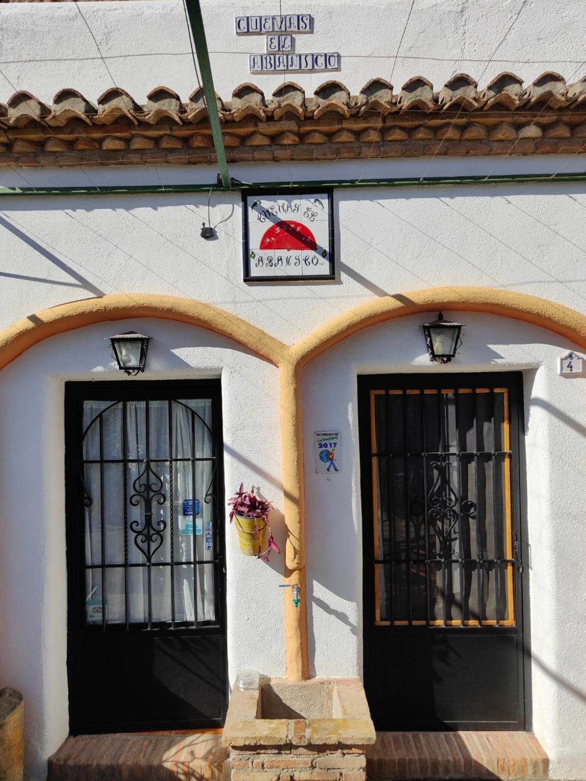 Cuevas El Abanico - Vtar Vivienda Turistica De Alojamiento Rural Villa Granada Buitenkant foto